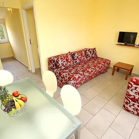 Διαμέρισμα Solaris Modern With Sea View & Free Private Parking *