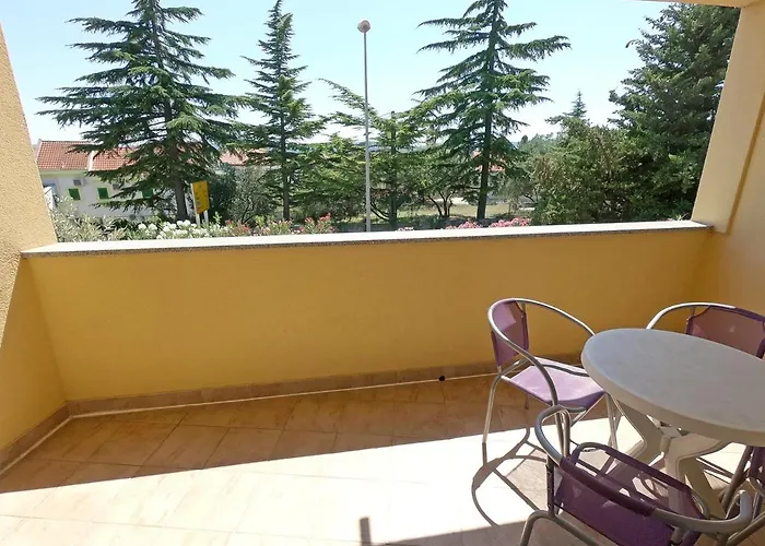 Solaris Modern With Sea View & Free Private Parking Appartement