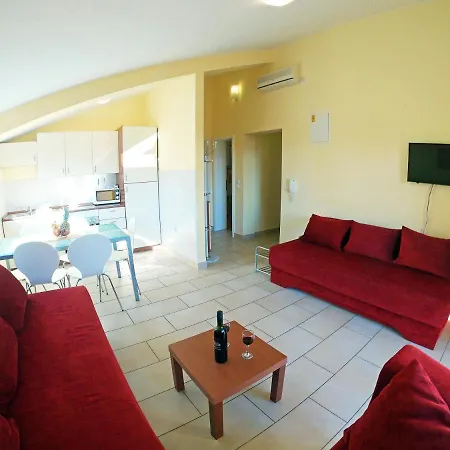 公寓 Solaris Modern & Comfortable Apartments With Free Private Parking 圣菲利普雅科夫