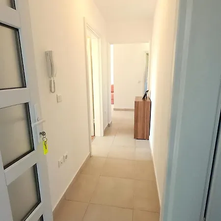 Solaris - With Private Parking Apartament *