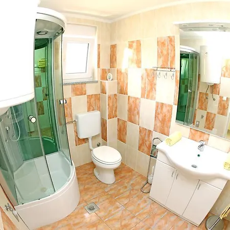 Solaris Modern & Comfortable Apartments With Free Private Parking * 圣菲利普雅科夫