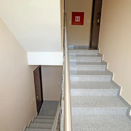 Apartament Solaris - With Private Parking *