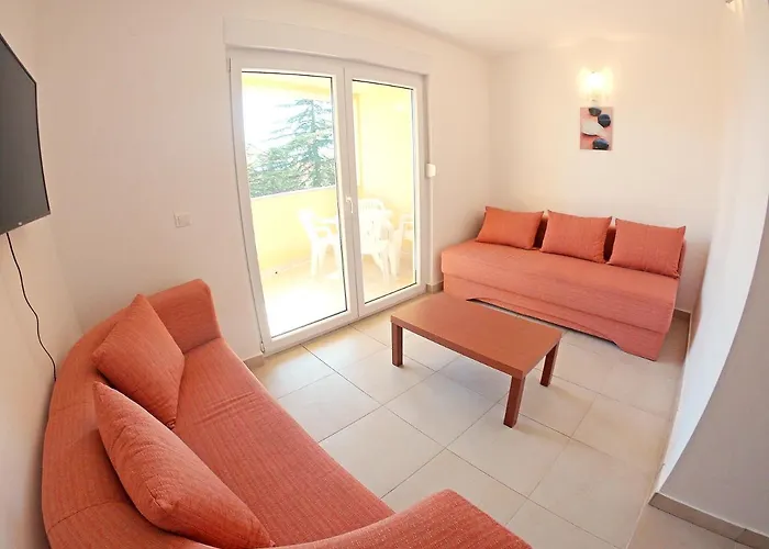 Solaris Modern With Sea View & Free Private Parking Свети-Филип-и-Яков